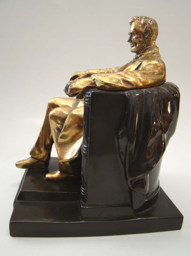 A fine pair of "Lincoln in the chair" bookends by Philadelphia Manufacturing Co. circa 1935 — image 3